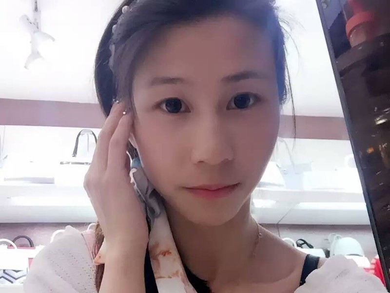 花✔宝儿🌻的主播海报