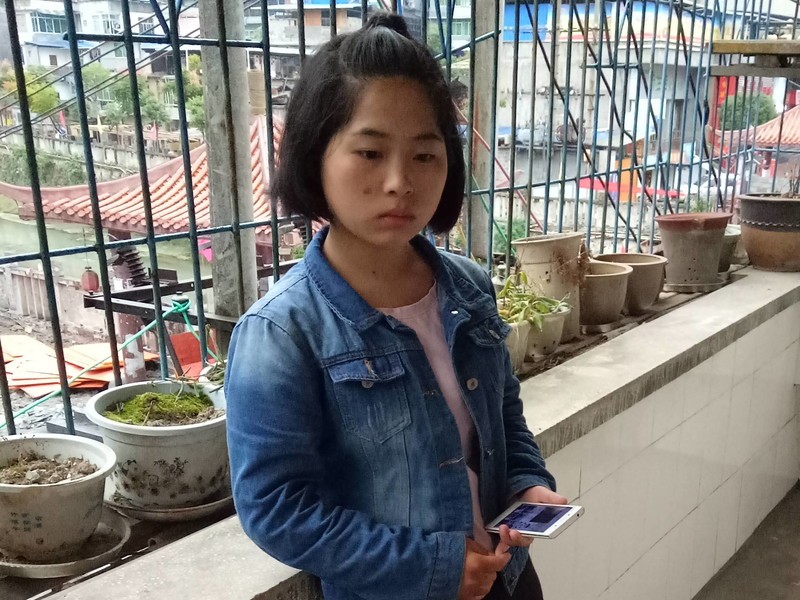 ∮小精灵∈的主播海报