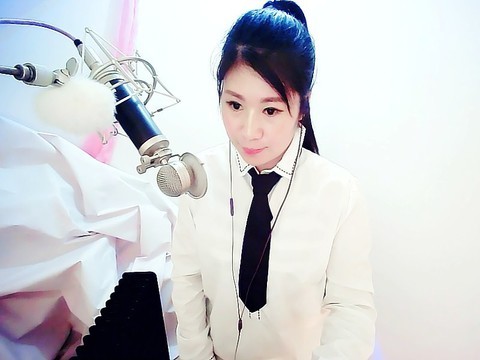 ℒ™玖玖海报