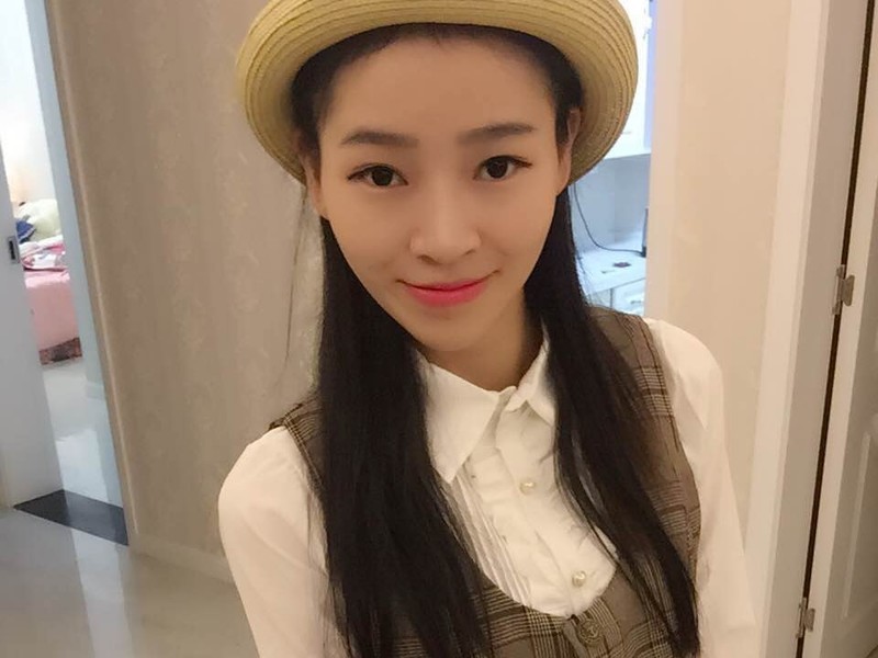 小小群子的主播海报