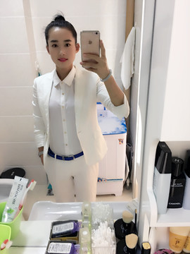 昵称违规，请重新修改主播照片