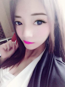 丫头°9主播照片