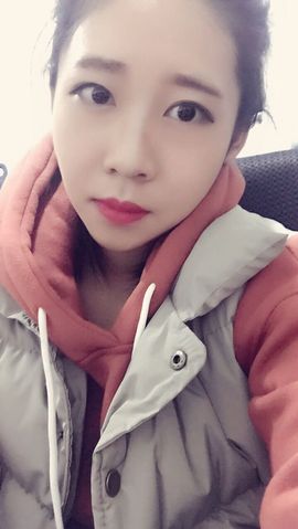 婷美👀主播照片