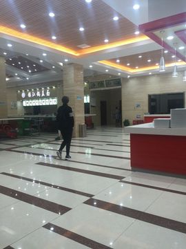 秀心乐主播照片