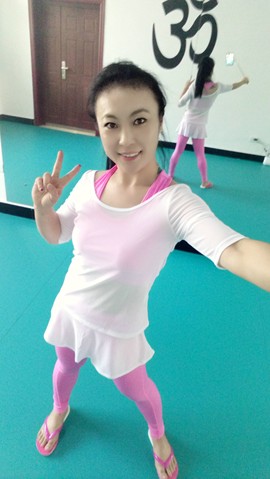 冷媚舞主播照片