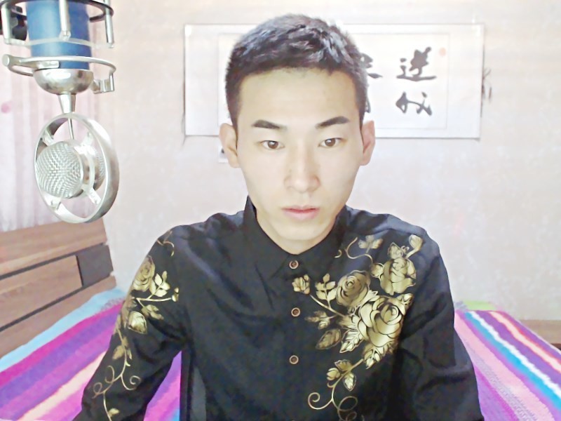 王熙臣..的主播海报