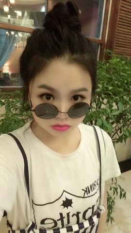 R.Y志琳小妹儿主播照片