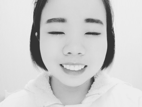 丁日🎈海报