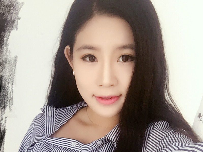 啊💕的主播海报