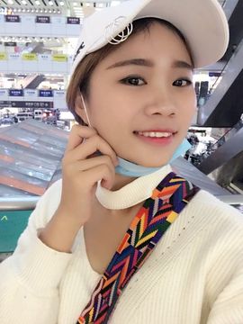 凡.小妞主播照片