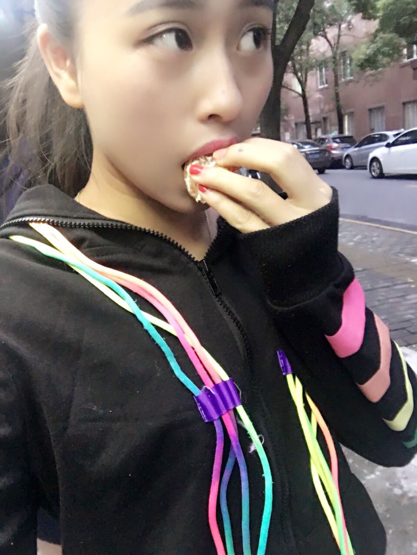 小逗比雕雕的主播照片