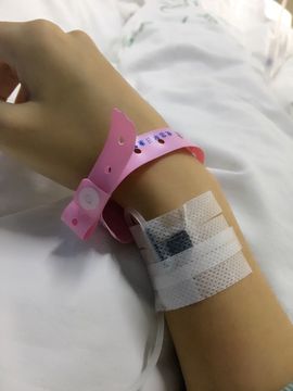 胭脂虽美｜慎有毒主播照片