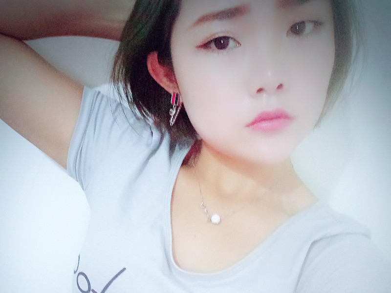 影儿❤聊吧的主播海报