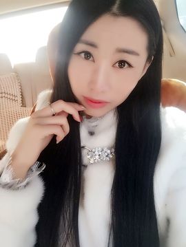 嗯哼……！主播照片