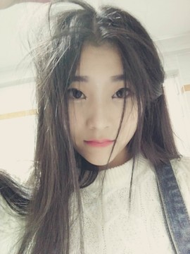 都在扯淡主播照片