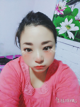 娅娅💭主播照片