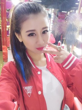 HV丿薇小爷主播照片