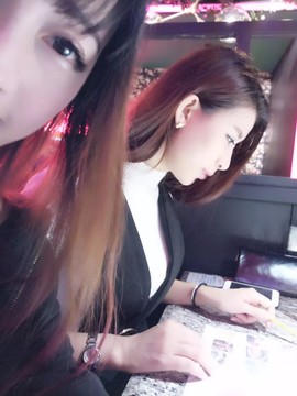 HV丿薇小爷主播照片