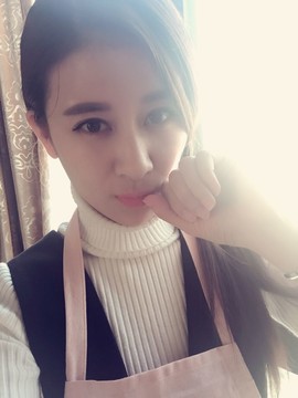 HV丿薇小爷主播照片