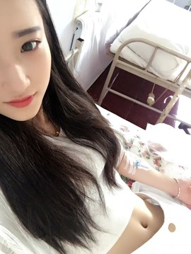 都在扯淡主播照片
