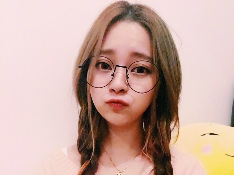 J、无艳☀的主播海报