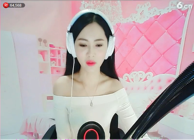 风中的风铃的图片