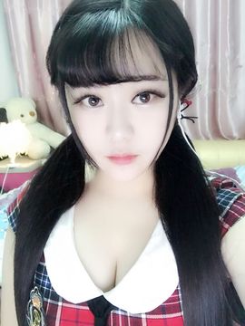 小小西521主播照片