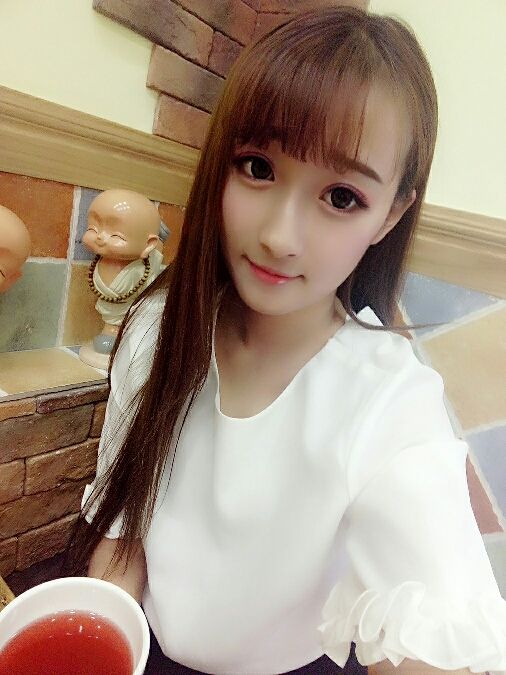 果三岁求接生的主播照片