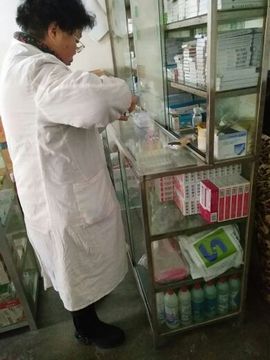 ╭妮丶冷乐观主播照片