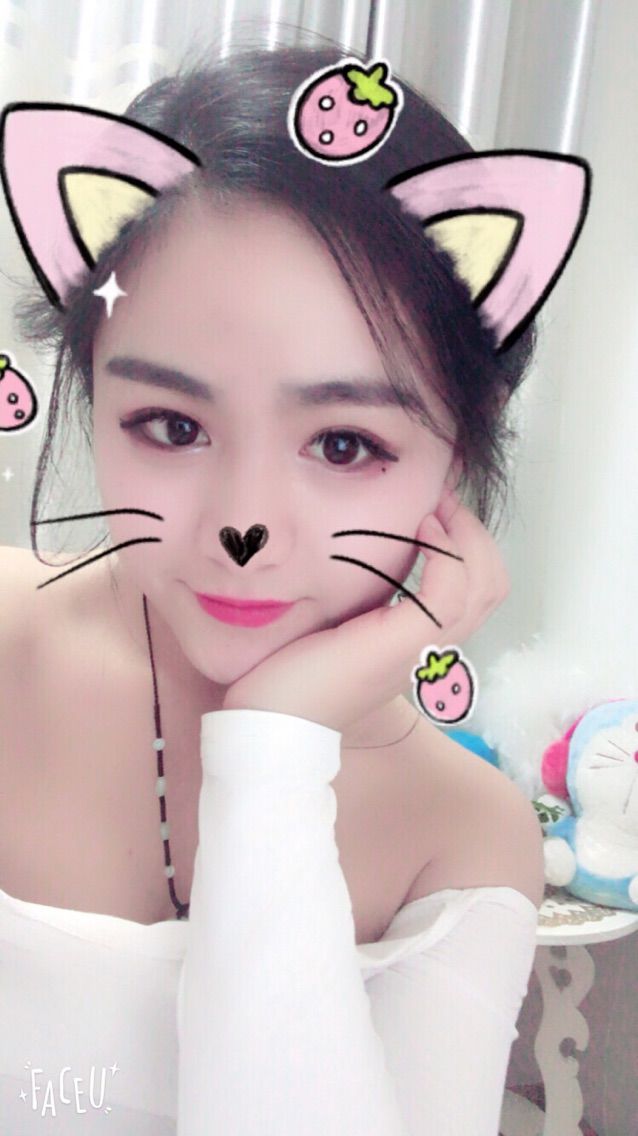 檸檬、孤立無援的主播照片