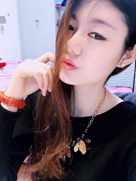 ღ依然倩倩❤️大长腿主播照片