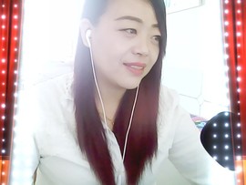 艳阳天!z主播照片