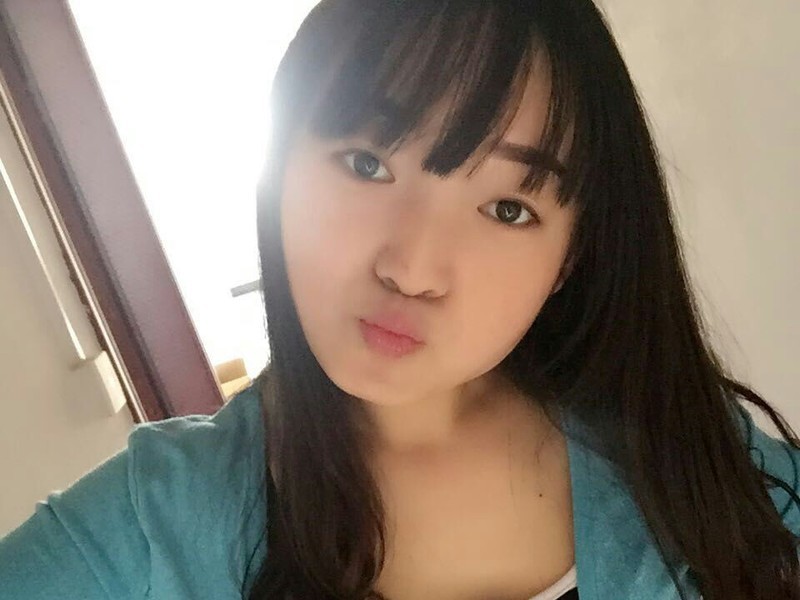 已然BABY的主播海报