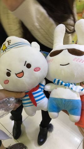 ❁偲偲❁╭☞六月见主播照片