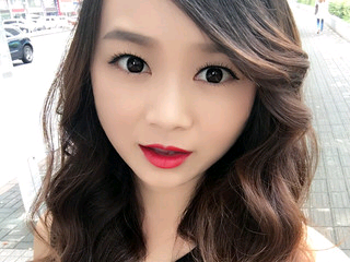 哇哈哈呜呜的主播照片