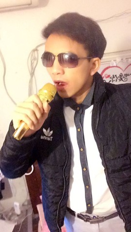 💗🎤唱歌龙凤组合主播照片