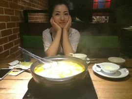 韩雅梅主播照片