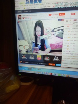 会撒娇卖萌的女汉子主播照片