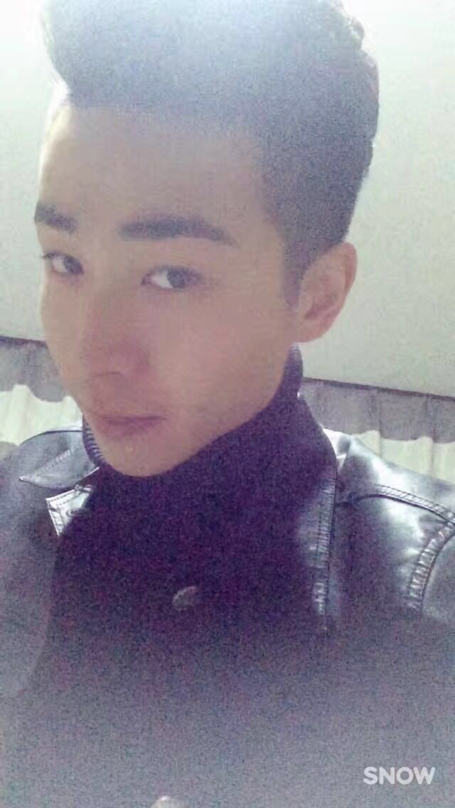 小菲哥??的主播照片