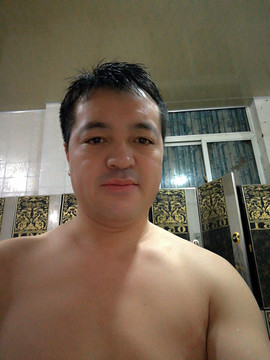 龙氏军团mc.小黑龙主播照片