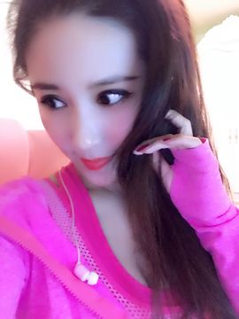 魅丽晴儿主播照片