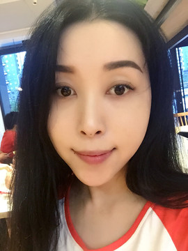 魅舞丶莹小莹主播照片