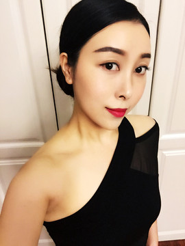 魅舞丶莹小莹主播照片