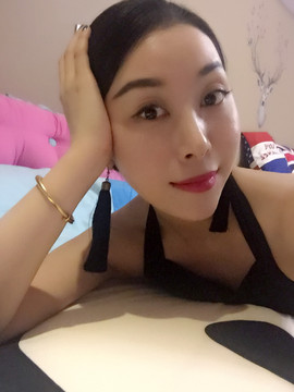 魅舞丶莹小莹主播照片