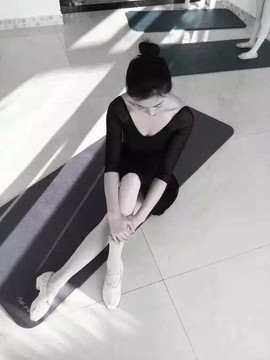 魅舞丶莹小莹主播照片