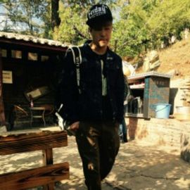 唱作鼓王主播照片