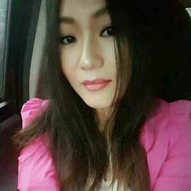 刘美恋主播照片