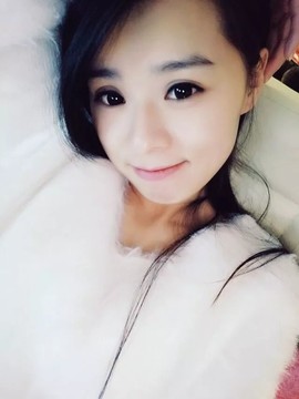 爱笑🌺下周见主播照片