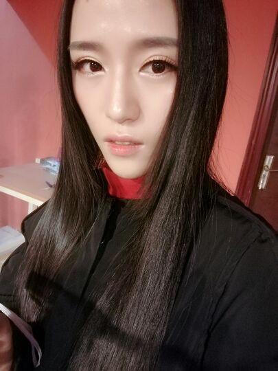 白央央的主播照片