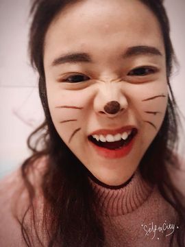 ❁偲偲❁╭☞六月见主播照片
